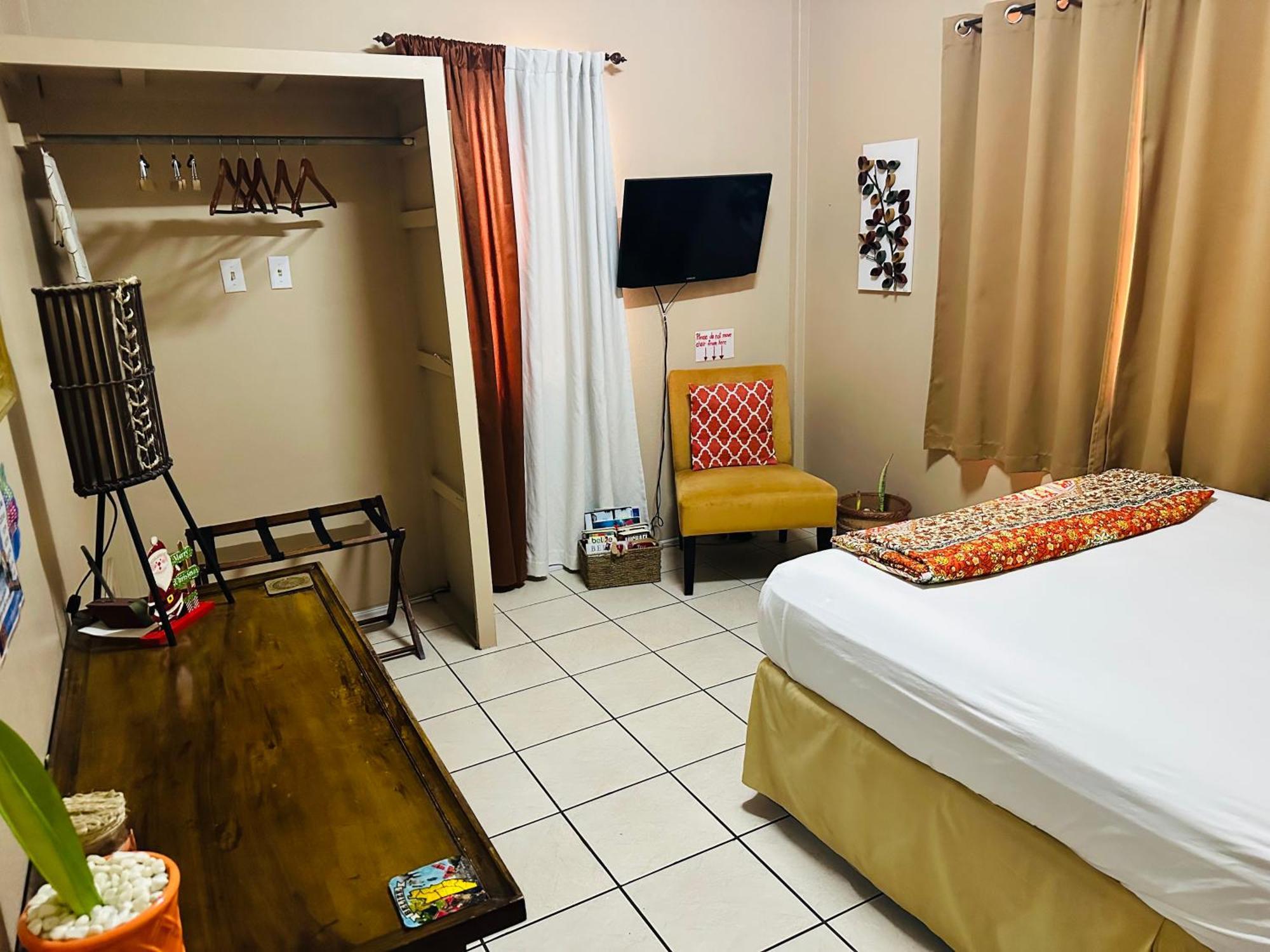 City Garden Apartment Belize City Esterno foto